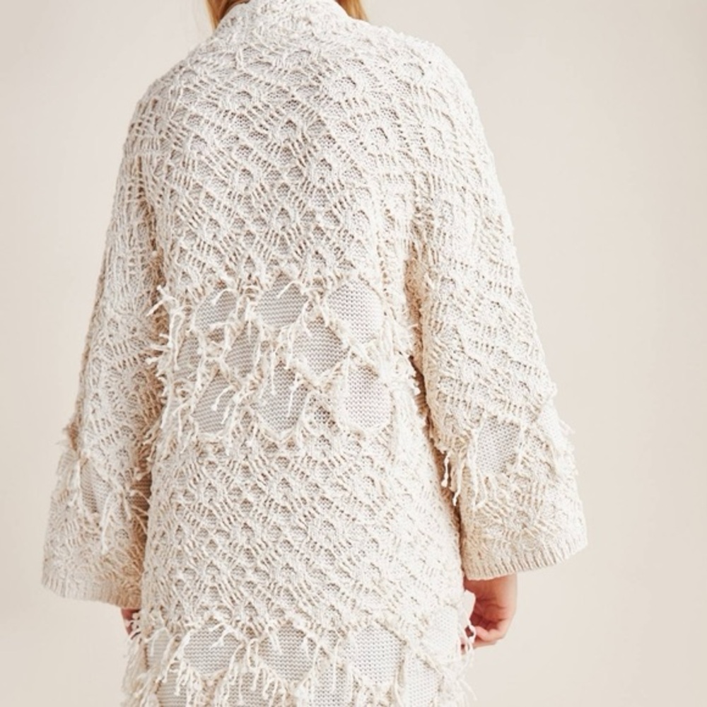 Emi + Kin Cream Knit Pullover - Picture 3 of 5